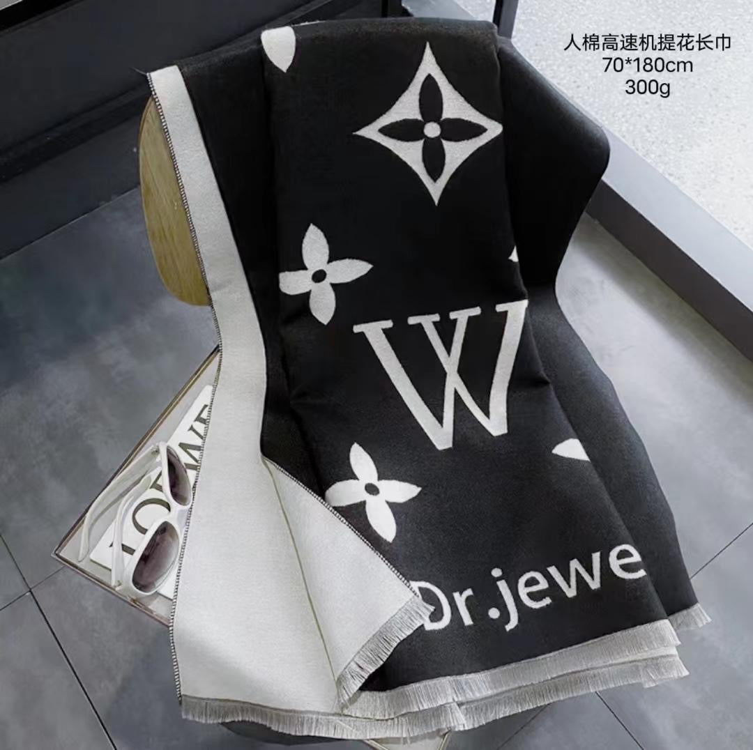 Wool Women’s Stolers